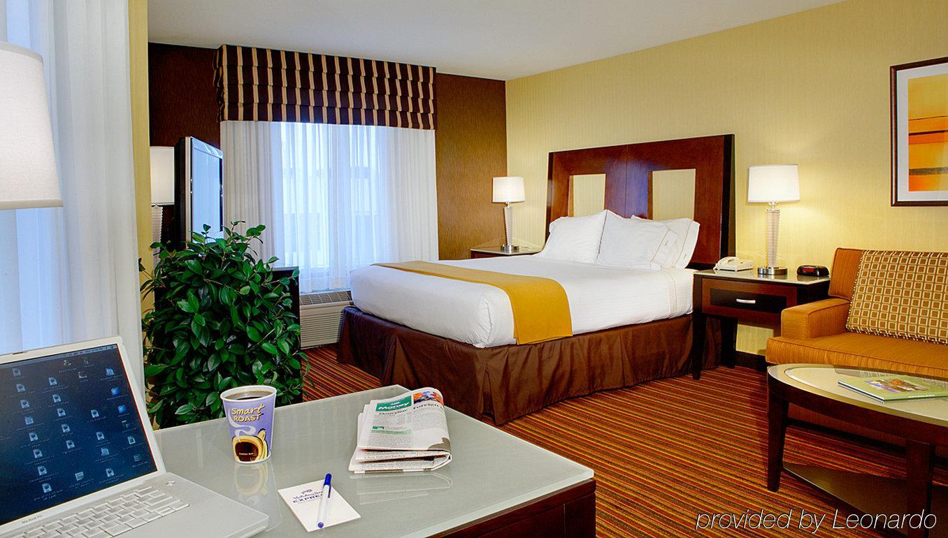 Holiday Inn Express Hotel & Suites Belmont By Ihg מראה חיצוני תמונה