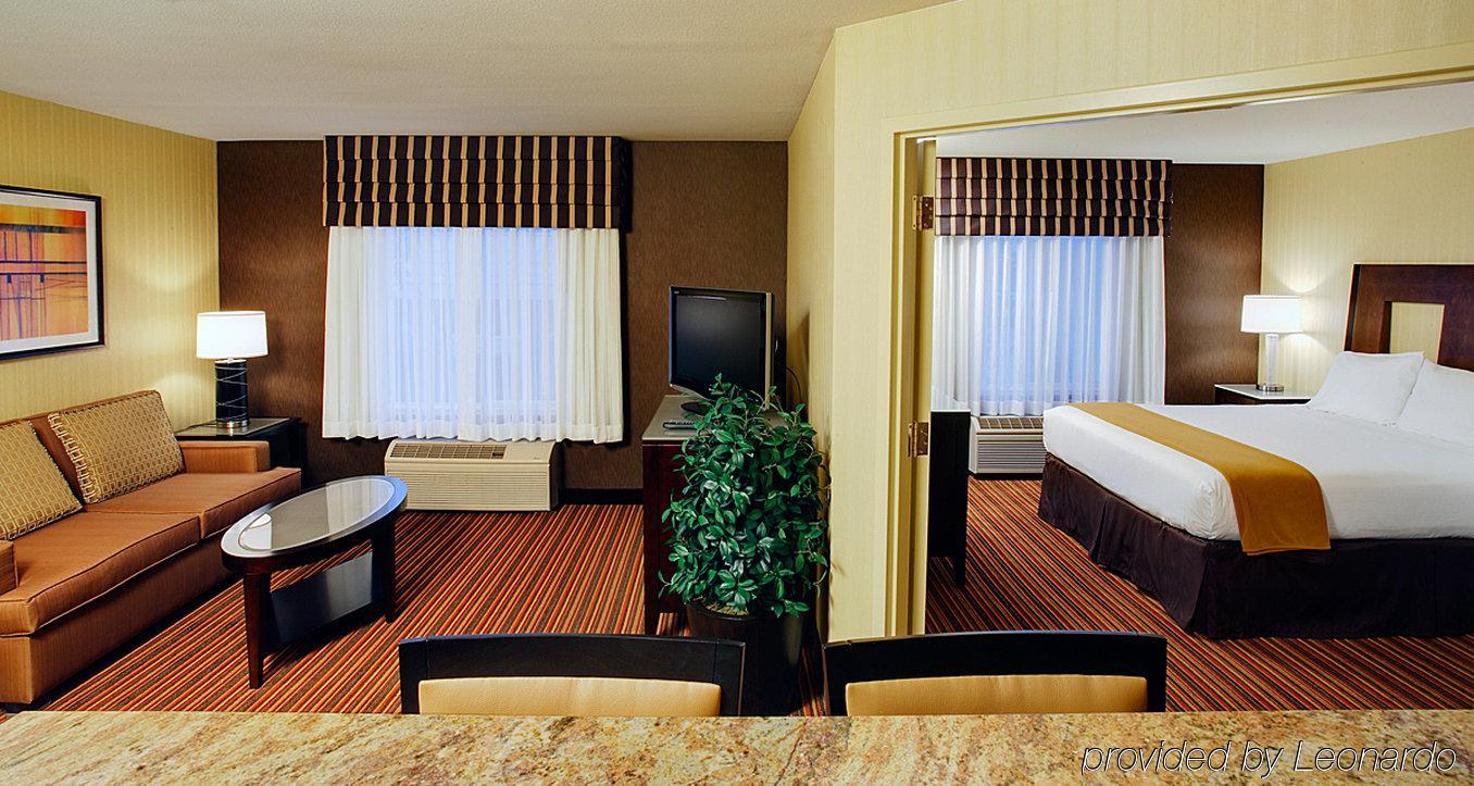 Holiday Inn Express Hotel & Suites Belmont By Ihg מראה חיצוני תמונה